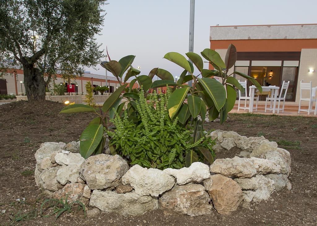 Agriturismo Tenuta Don Giovanni Melendugno Bagian luar foto
