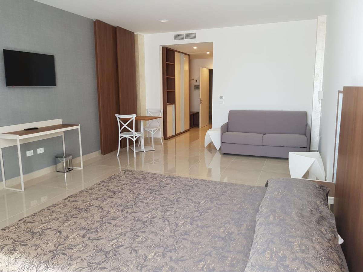 Agriturismo Tenuta Don Giovanni Melendugno Bagian luar foto